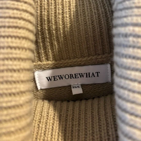 WEWOREWHAT Striped Turtleneck in Oat/Black - Picture 7 of 10